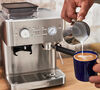 KitchenAid 5KES6551ESX Macchina semi automatica con macinacaff&egrave; Acciaio image number 3