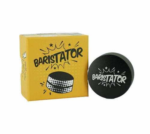 Pack Barista BARISTATOR : tamper, r&eacute;partiteur, pichet &agrave; lait, tapis de tassage et 250 g de caf&eacute; en grain image number 4