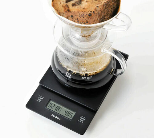 Hario V60 drip scale with timer in black image number 2