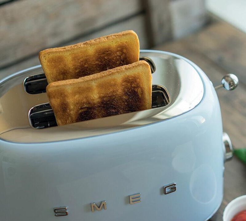 Set Petit-D&eacute;jeuner Grille-Pain TSF01PBEU et bouilloire KLF03PBEU - SMEG image number 5