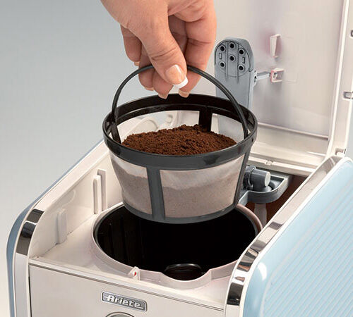 Cafeti&egrave;re filtre programmable bleue - Ariete image number 1