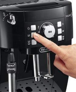 Espresso broyeur DeLonghi Magnifica S 22.127.b 4 mois de cafe