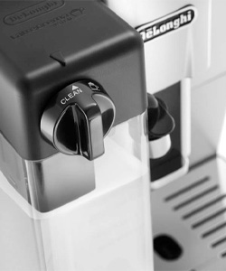 Machine à café automatique DeLonghi Autentica 29.660.Sb