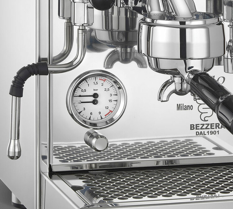 Machine à café avec percolateur pour barista Bezzera BZ10