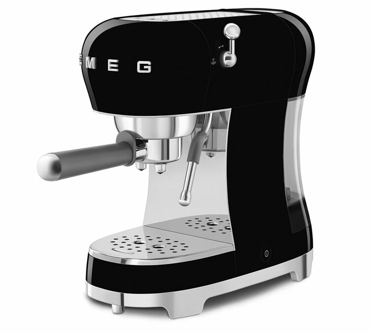 SMEG NOIRE ECF02BLEU machine à café avec percolateur