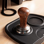 tampers et tasseurs à café