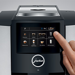Ecran intuitif Jura S8 machine a cafe automatique