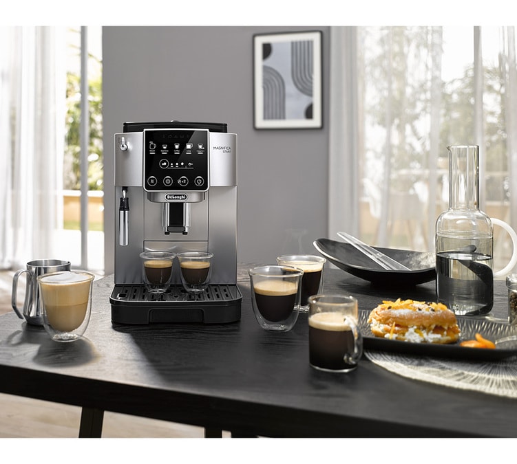 Machine Espresso Broyeur Delonghi Magnifica Smart Noir FEB 2533.B - Araku