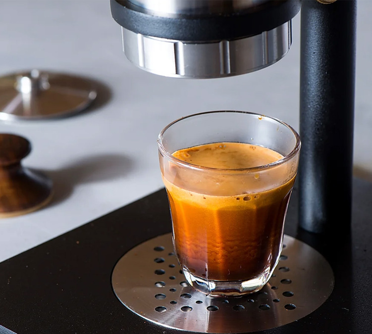 ARAM Espresso Maker Yellowish machine expresso + cadeaux