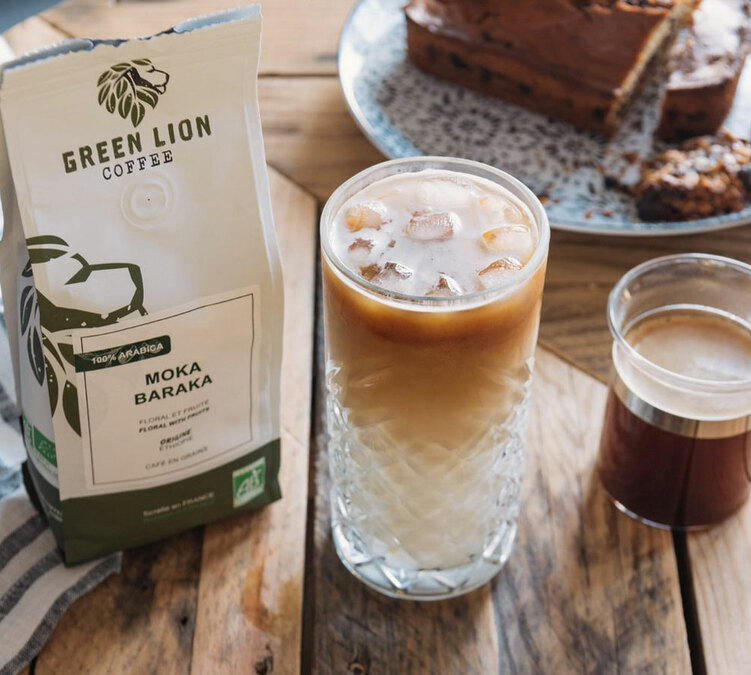 Kaffee in Kaffeebohne green lion coffee