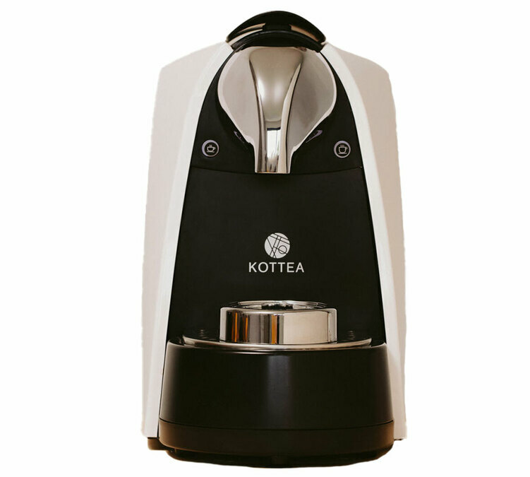 Machine à Café Professionnelle Nespresso Zenius Avec 50 Capsules Argent