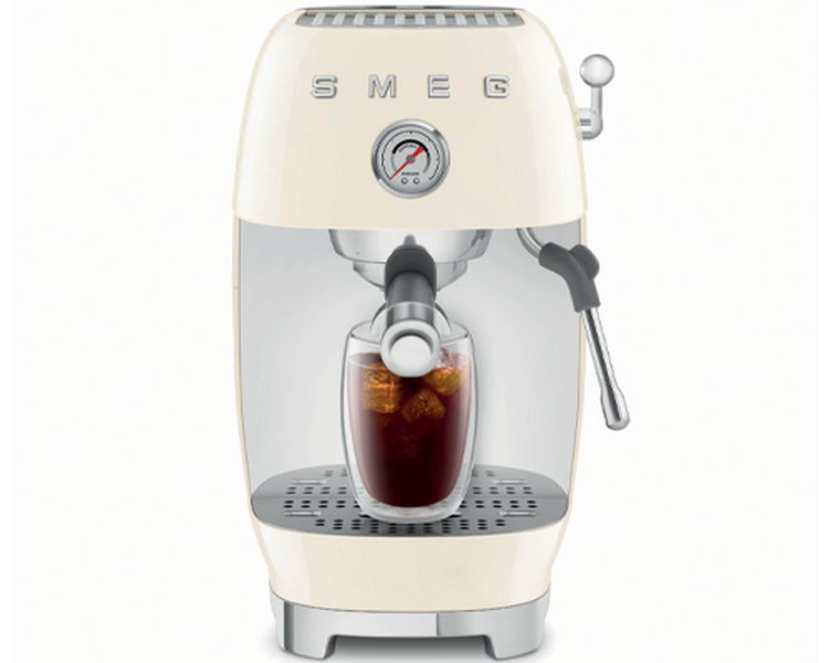 boissons machine expresso crème cold brew smeg