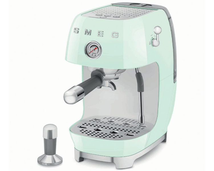 machine expresso smeg ecf03 vert avec tamper et cold brew