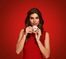 illy Intenso coffee in cup