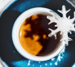 espresso winter blend 2025 tasse decor flocon cafe chaud hiver