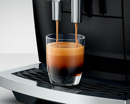 JURA - E8 Piano Black (ED) preparation boisson