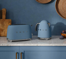 bouilloire grille pain smeg 