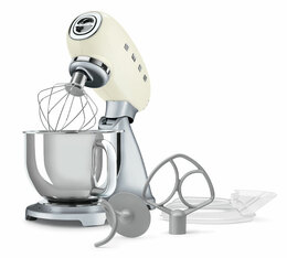 robot patissier smeg avec accessoires