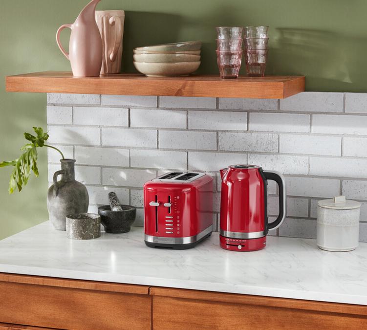set petit dejeuner bouilloire et grille pain kitchenaid