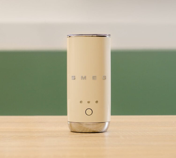 mousseur lait smeg