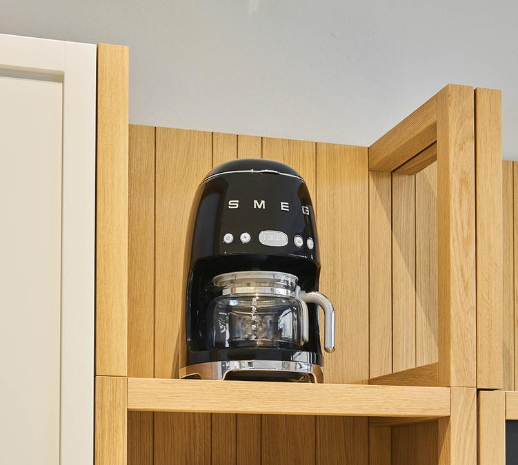 macchina caffe americano smeg nera