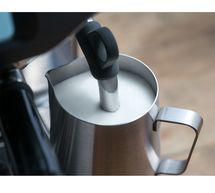 Sage Barista Touch schiuma di latte