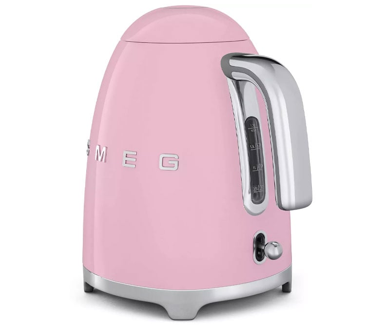 bouilloire smeg rose clair