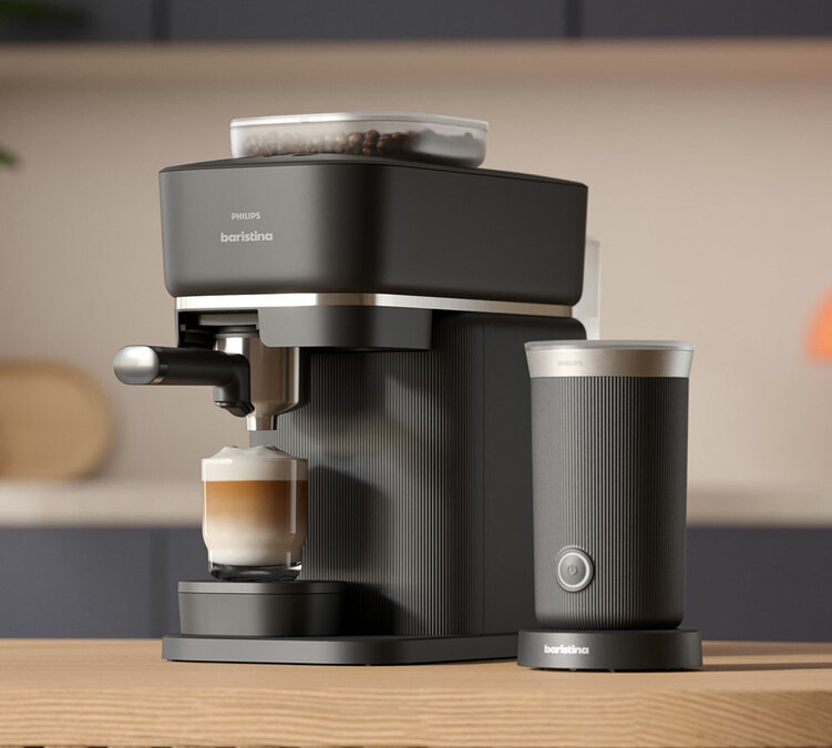 machine &agrave; caf&eacute; Philips Baristina noire avec mousseur &agrave; lait automatique