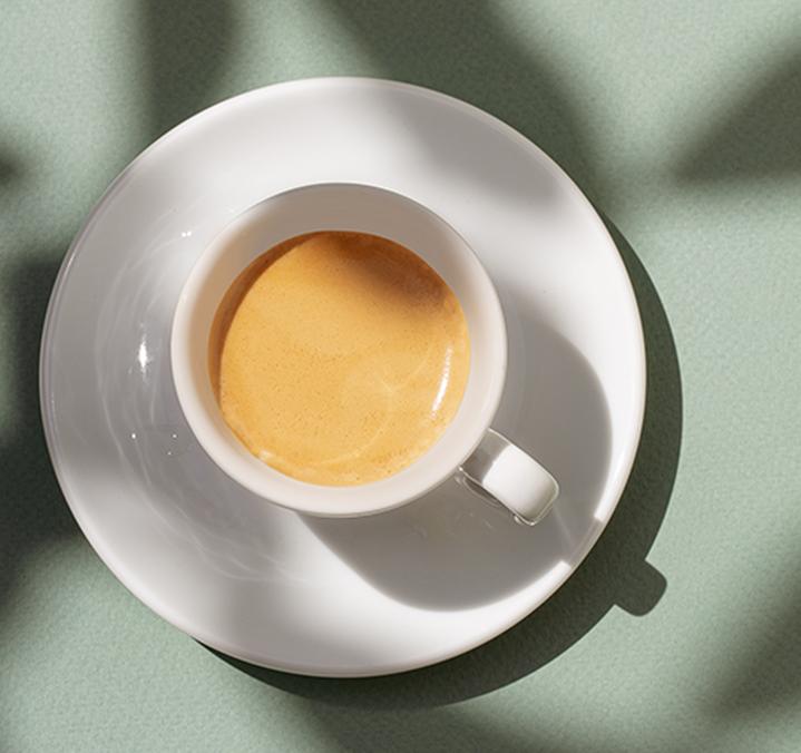 cup of deca bio sueno lugat coffee