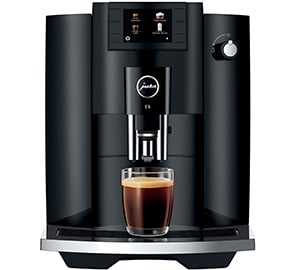 machine a cafe &agrave; grainJura E6 Piano Black ecran