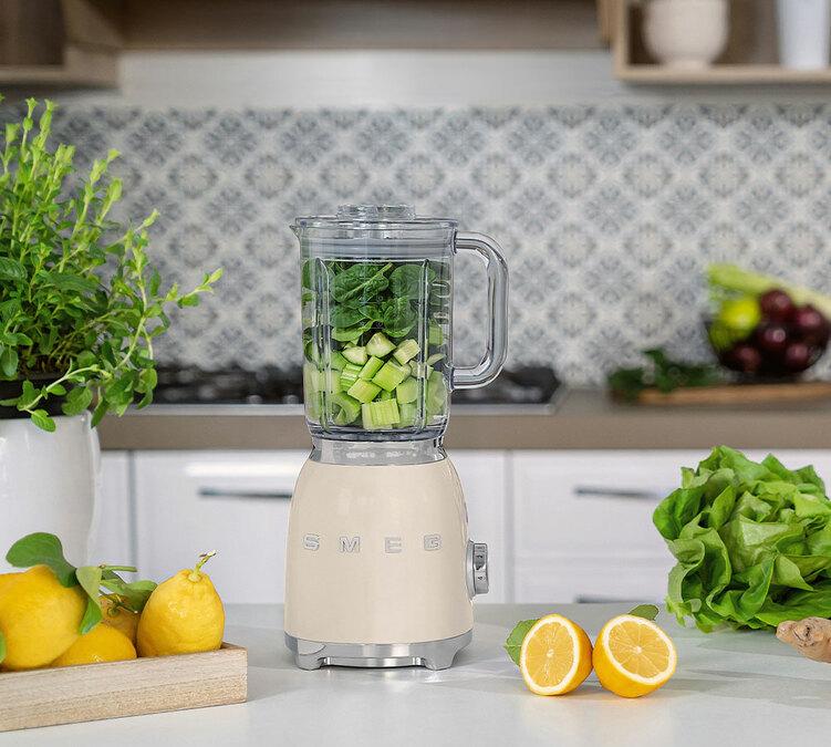 blender smeg blf03creu creme