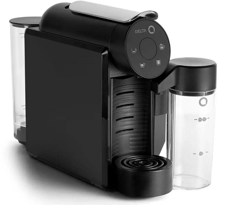 une cafetiere classe et noire avec des touches tactiles