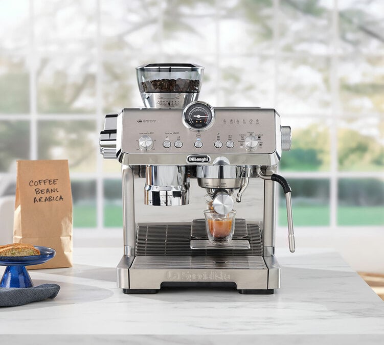 delonghi specialista opera cold brew e espresso cool