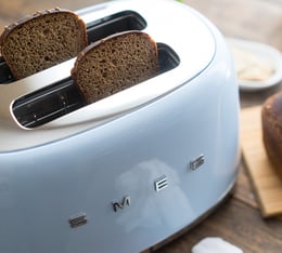 grille pain smeg bleu azur