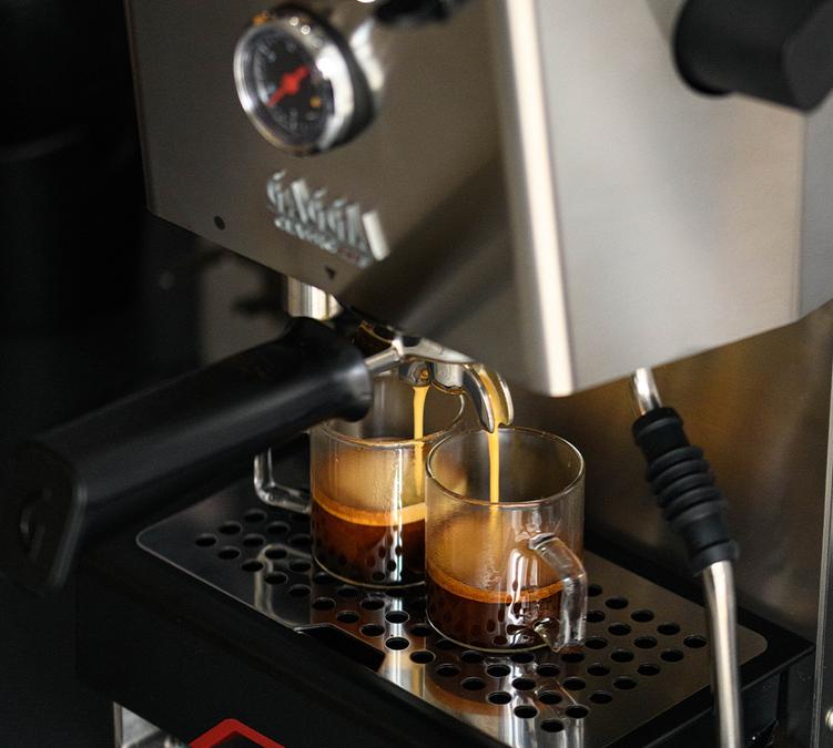 Gaggia Classic GT inox machine expresso semi-pro