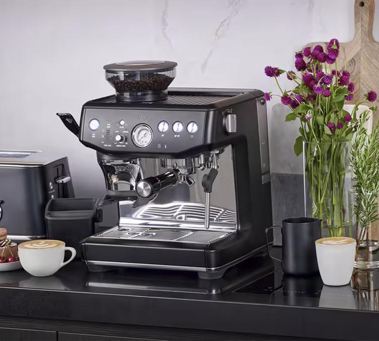 SAGE Barista Express Impress Black truffle Nero