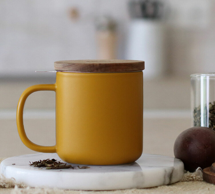 Tisani&egrave;re en gr&eacute; jaune 30 cl ogo living avec infuseur