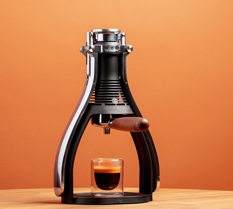manual espresso machine ROK Presso Smartshot black