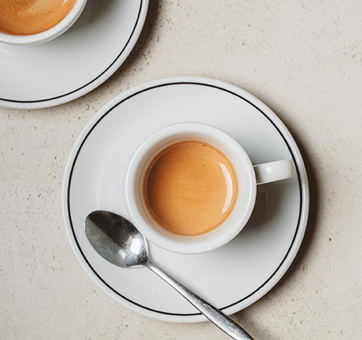 tasse de cafe le pacifique de cafes lugat