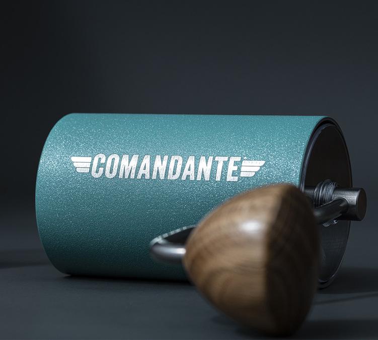Comandante C40 MK4 Nitro Blade Alpine Lagoon moulin expresso manuel