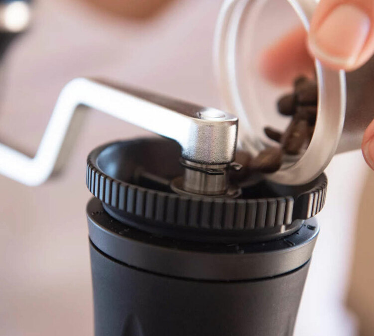 manual coffee grinder