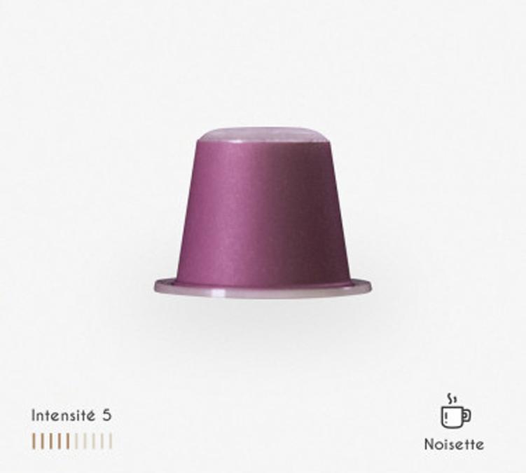 pack of 100 compostable hazelnut coffee capsules compatible with nespresso le temps des cerises