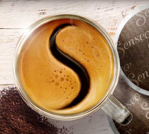 Caf&eacute; latte Dubai Chocolate Style SENSEO en tasse boisson gourmande chocolat&eacute;e