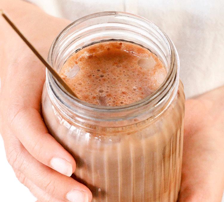 maca cocoa latte