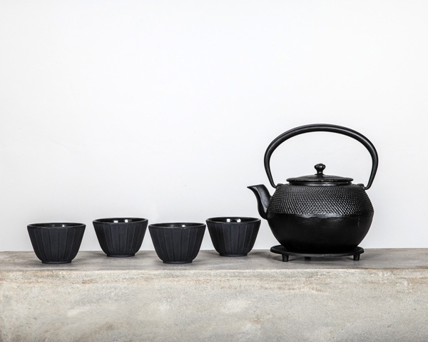 4 tasses en fonte noir the kitchenette