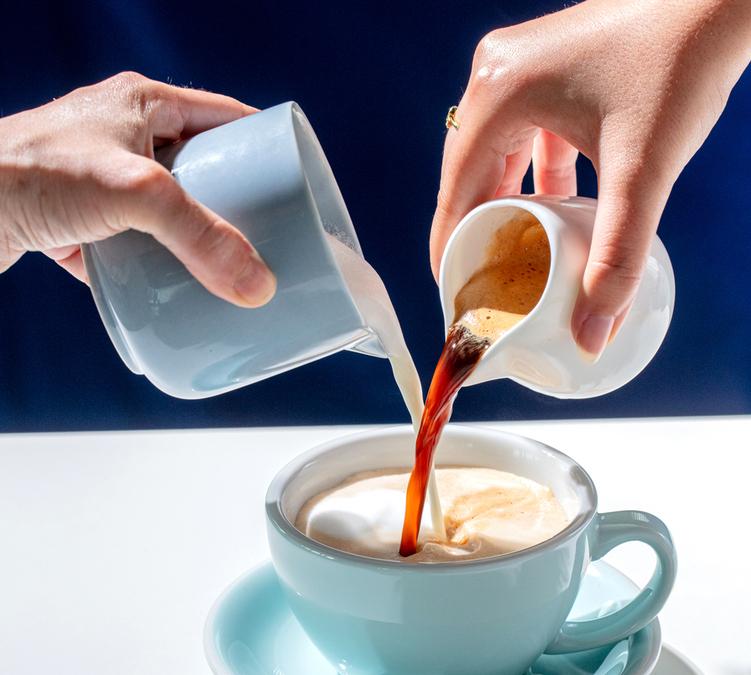 cappuccino al cioccolato con caffe winter blend 2025