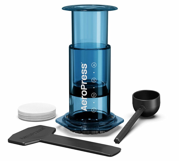 AeroPress Clear blue machine &agrave; caf&eacute; nomade
