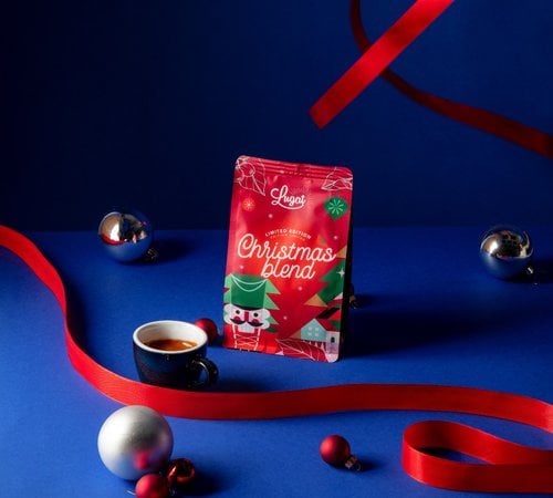 cinq sachets cafe en grain christmas blend 2026 lugat notes biscuit miel fleurs